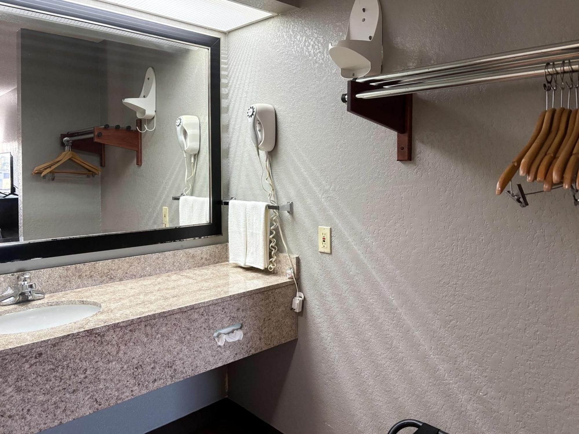Motel 6 Prattville Al Eksteriør billede