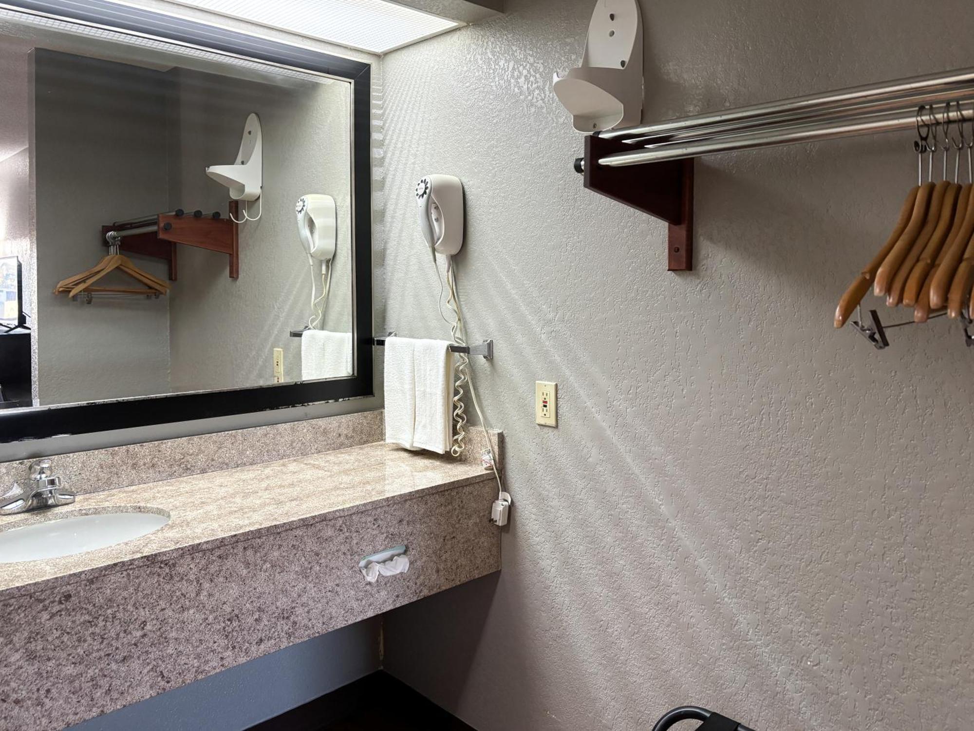 Motel 6 Prattville Al Eksteriør billede